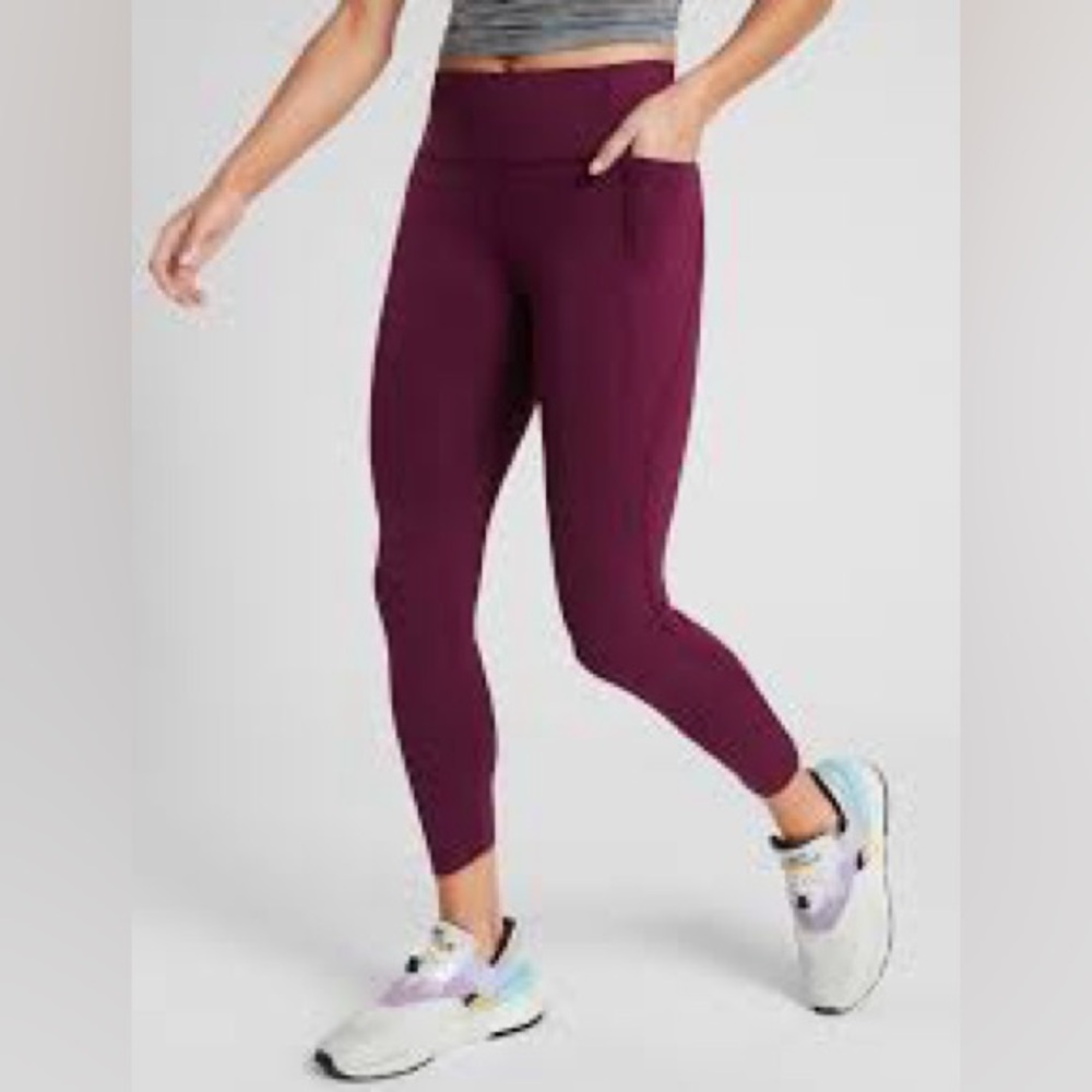 Athleta Velocity Stash Pocket 7/8 Tight NWT